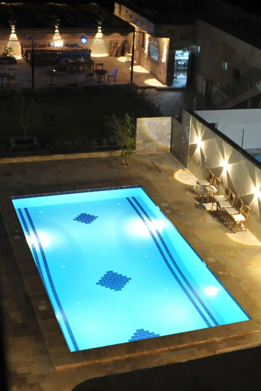New Memnon Hotel