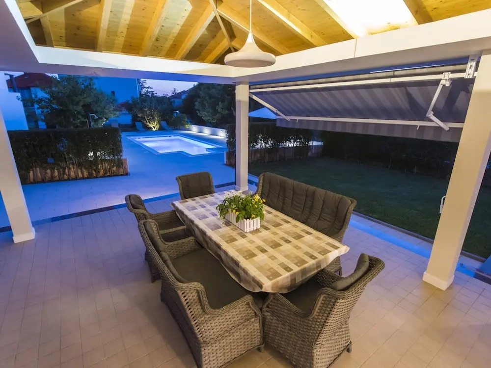 Seaside Villa in Zadar with swimming pool