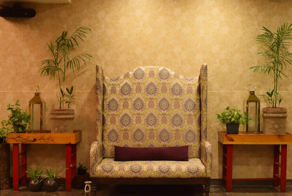 Avaas Lifestyle Hotel