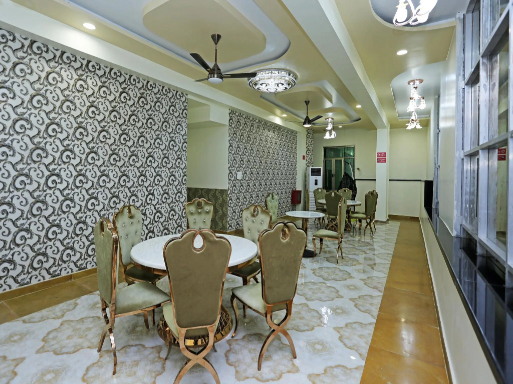 Capital O 16639 Hotel Shri Pushpraj