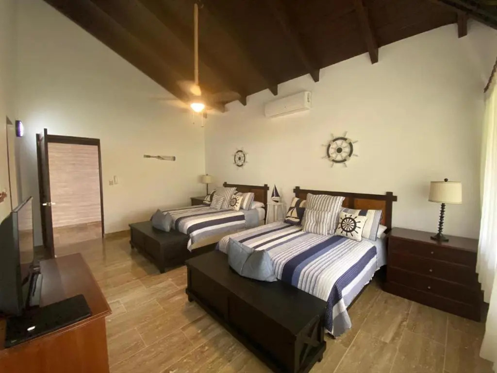 "srvittinivillas Brroe-27/  Resorts Villas/ Espacius - Modern Great"