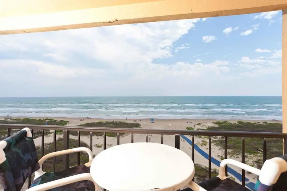 Suntide II Condominium 504