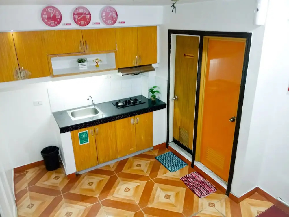 8 Hostel at Quiapo