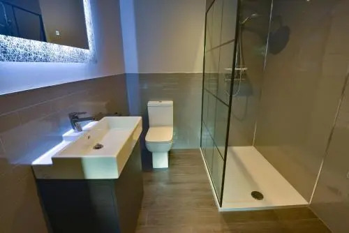 Inchree Rooms & Chalets