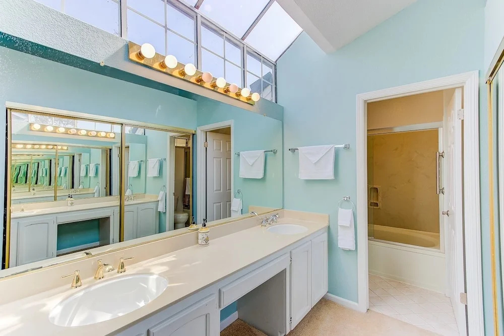 Andrea Way House in Union City 3 Bedrooms 2.5 Bathrooms Home