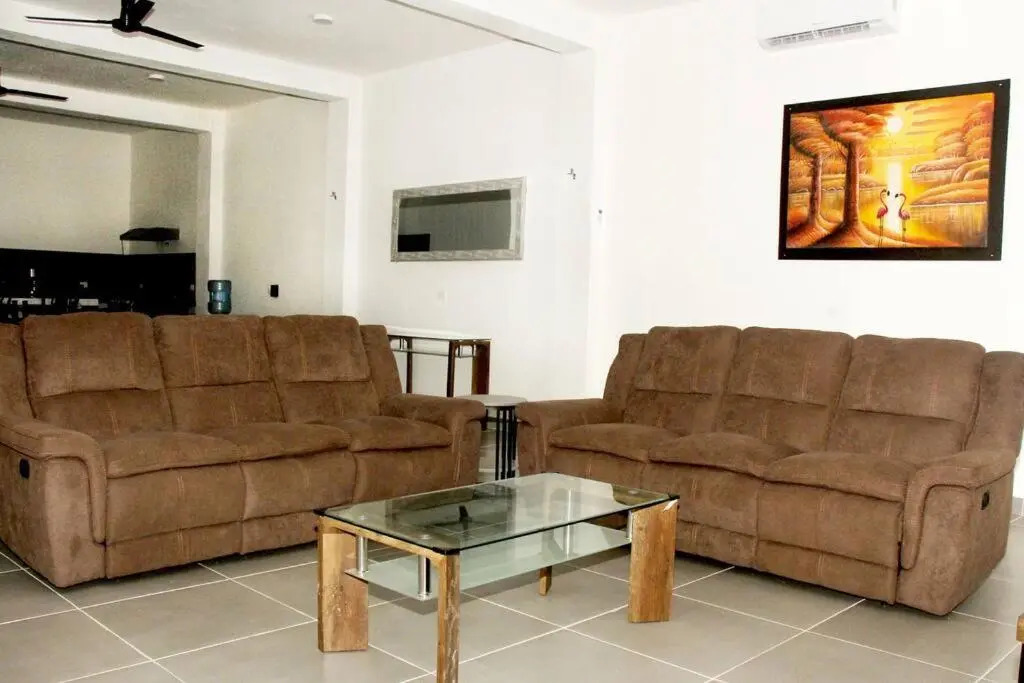 Casa Honey 4 Bedroom Oasis with Pool!