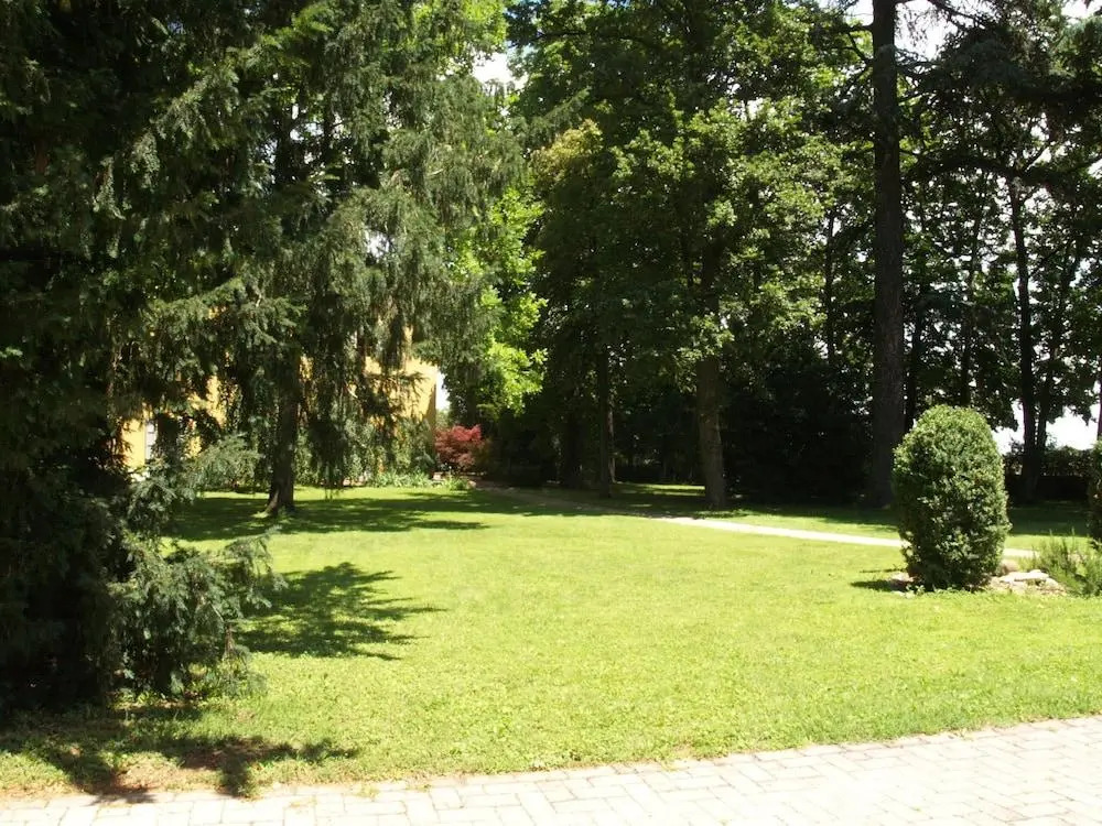 Villa Ghia