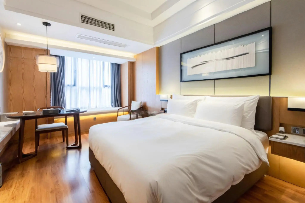 Vienna International Hotel (Chengdu West Railway Station Qingyang Wanda)