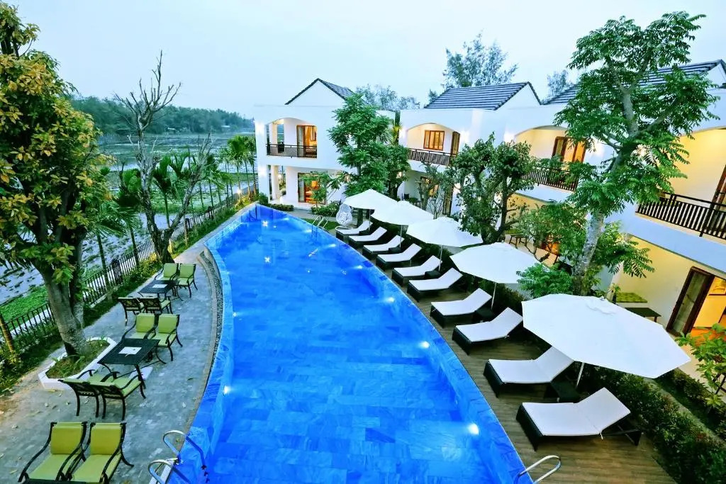 Azumi 03 Bedroom First Floor Apartment Hoian