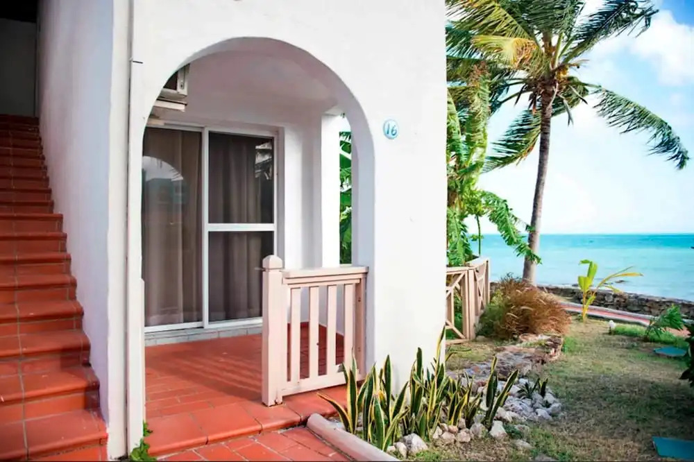 Northshore Seaside Suites