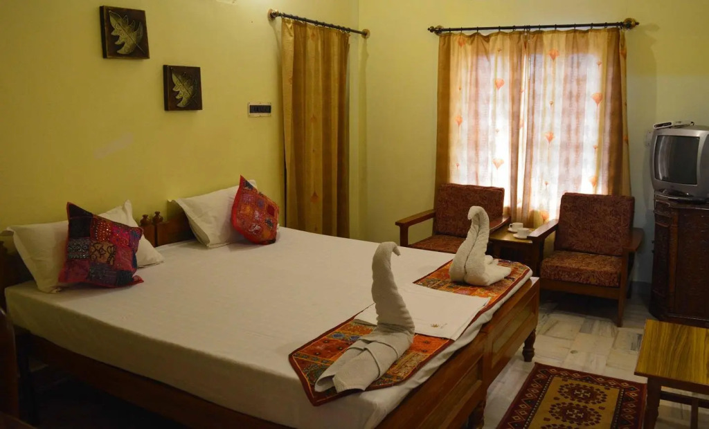 Dhillon House