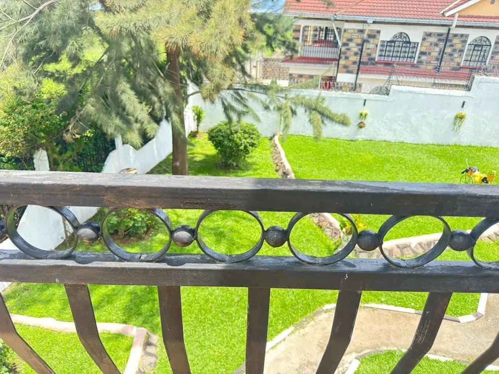 Lux Suites Lakeview Mansion Nakuru