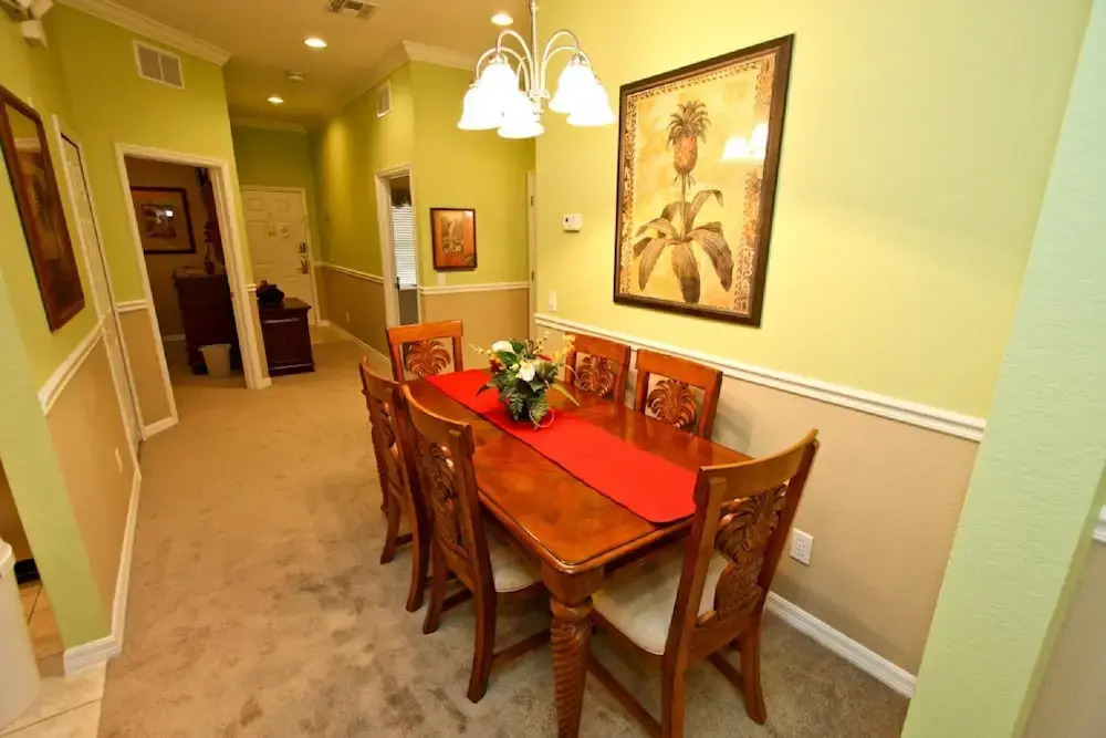 709 Bahama Bay