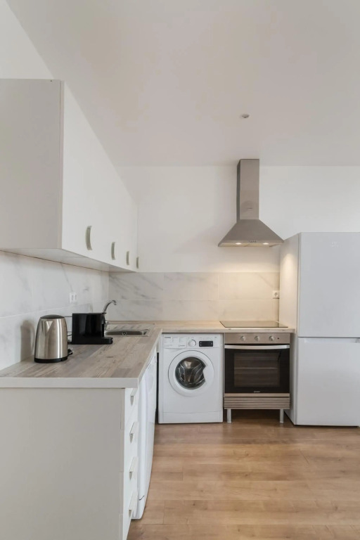Casa Boma Lisboa - Sunny Apartment with Private Balcony and Panoramic Bridge View - Ajuda I