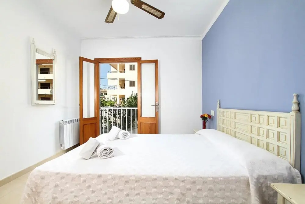 Apartment - 3 Bedrooms with WiFi and Sea views - 108768