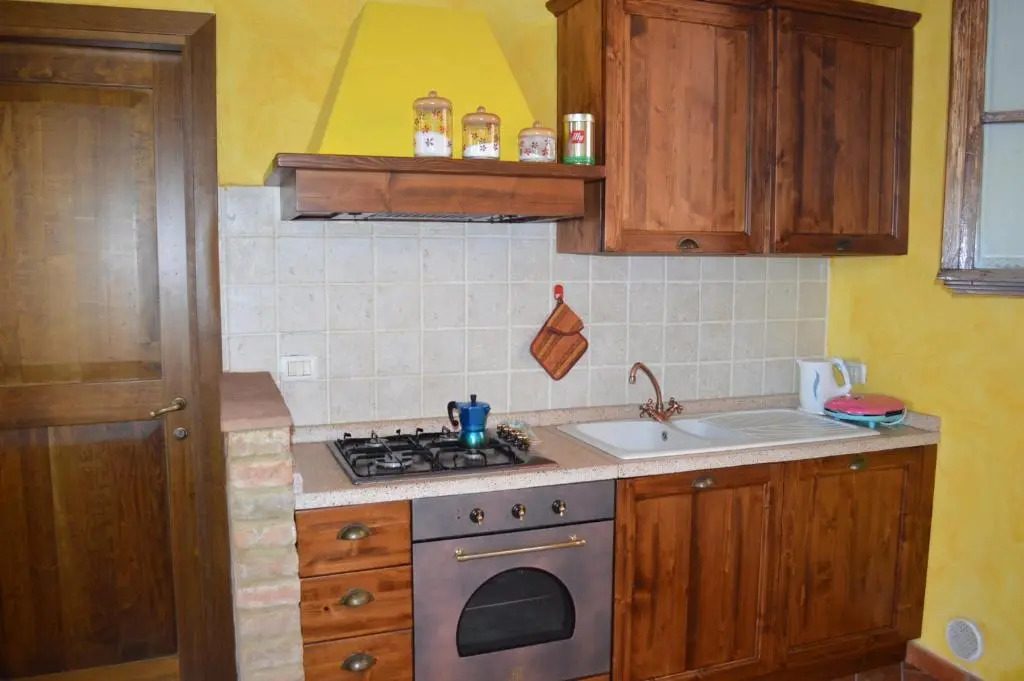 Luxurious Holiday Home With Private Patio, Tuscany, With Panoramic Swimming poo