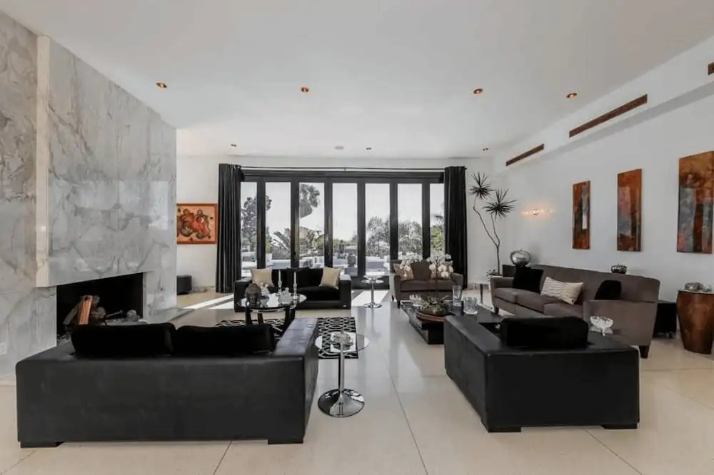 Villa Hillside