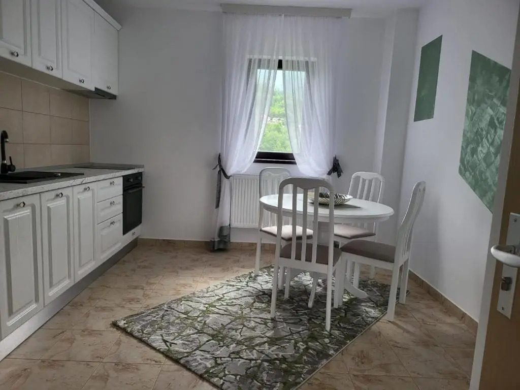 Bibis Apartments
