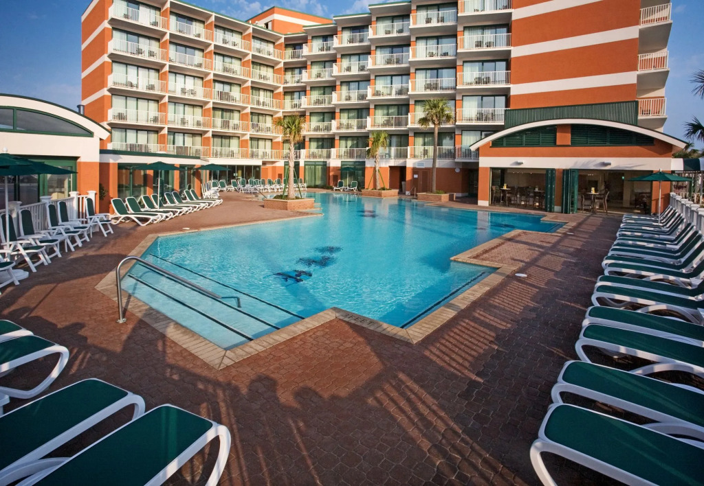 Holiday Inn & Suites Virginia Beach - North Beach by IHG