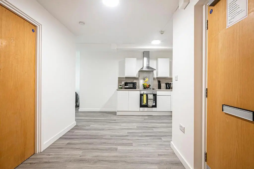 Phoenix Court - By Resify