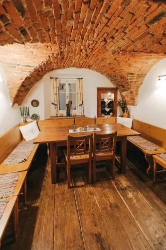 Gästezimmer & Buschenschank mit Weingut Hack-Gebell