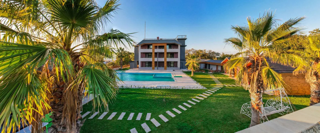 Tabiat Park Hotel