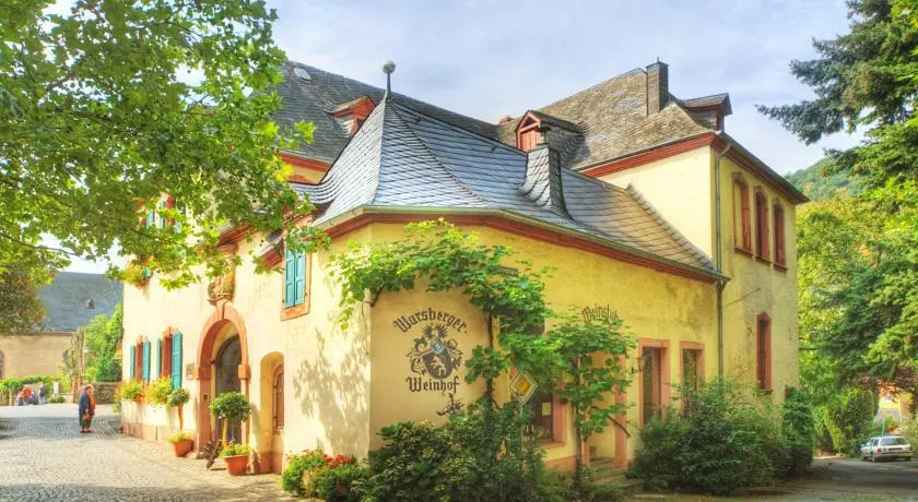 Warsberger Weinhof - Hotel & Weinwirtschaft