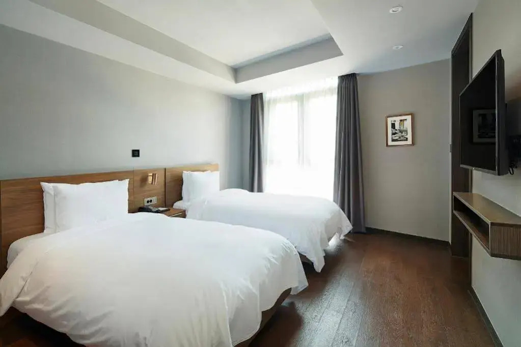 HOMES Red Myeongdong