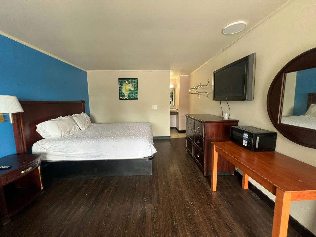 Capitol Inn by Belvilla Richmond Airport VA