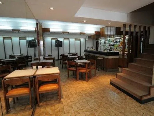 Vaness Hotel