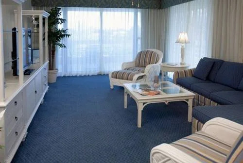 Longboat Bay Club by CoolVacay