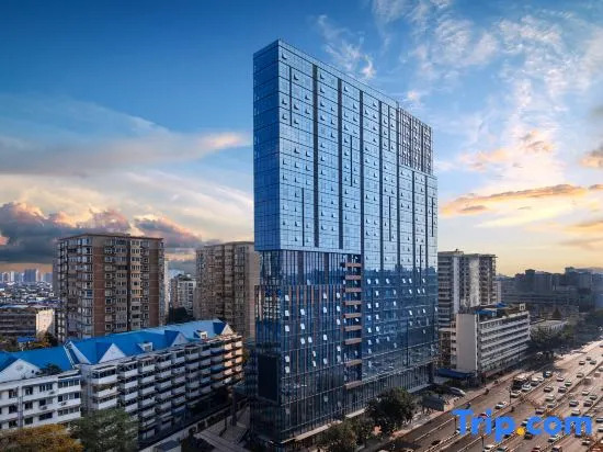 Chengdu Lanting Xingxuan Space Hotel (Jinli Wuhouxuan Branch)
