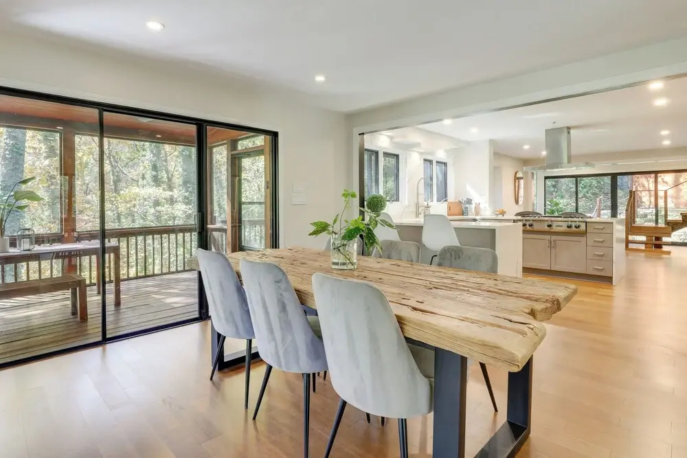 Mid-century Modern Luxe Retreat w/ Hot Tub & Decks