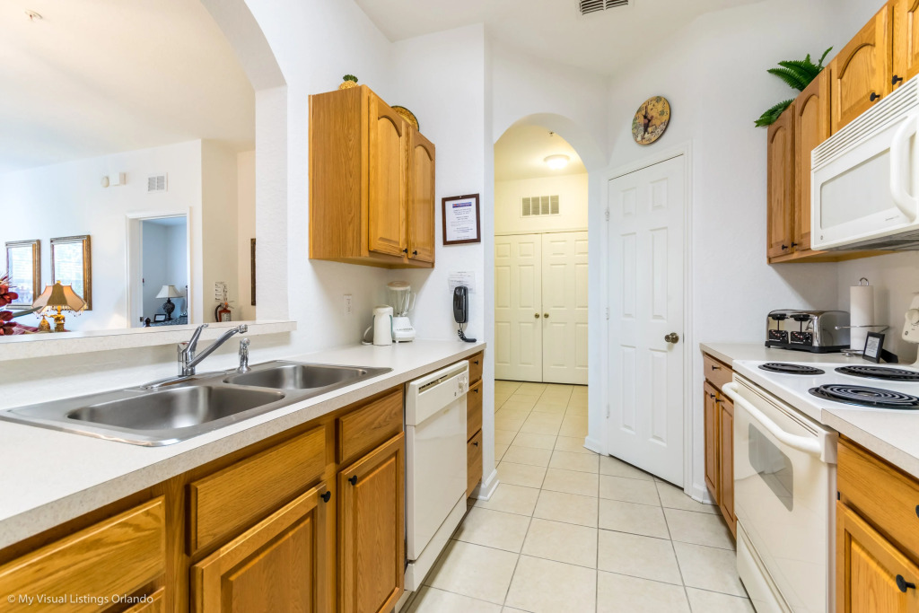7660CSunit404, Kissimmee, US