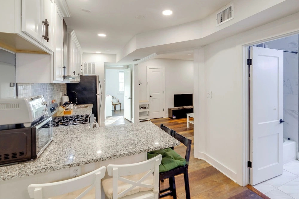 Fire Pit & Yard! Modern DC Unit Near H Street