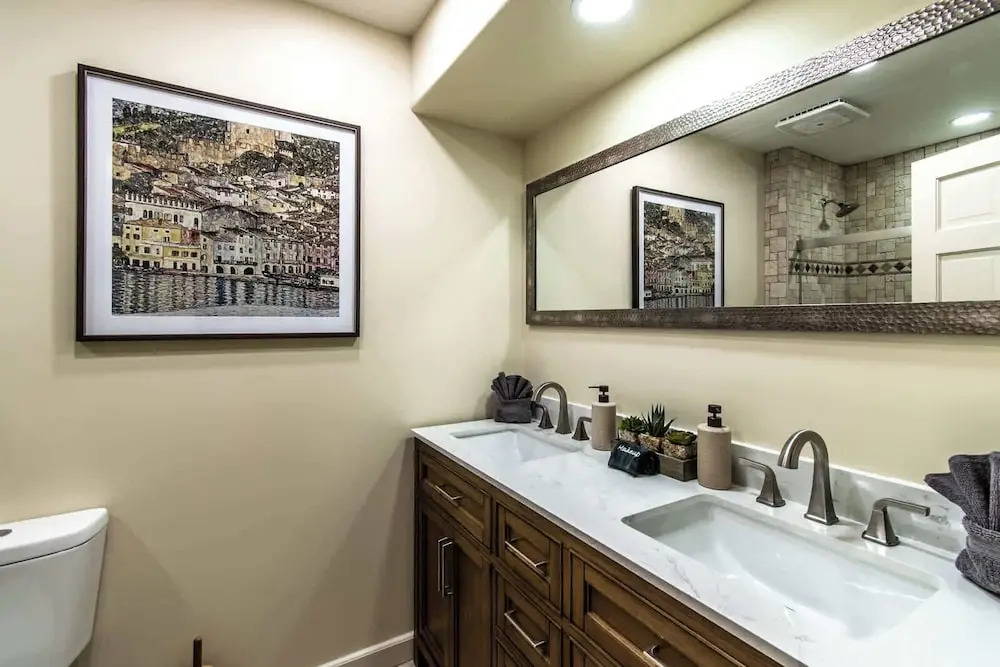Ocean Drive Grand Estate Sleeps 54 Pool