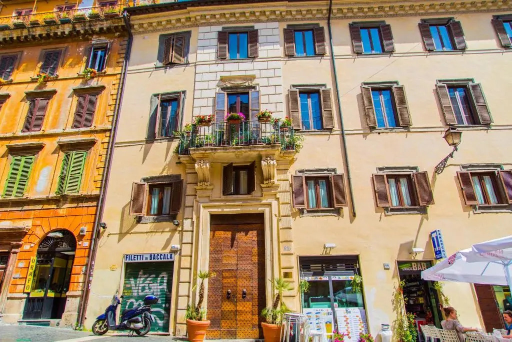 H-Aviva Giubbonari Apartment