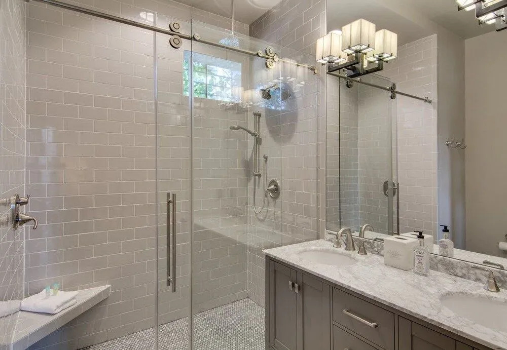 563 King Signature Apartments