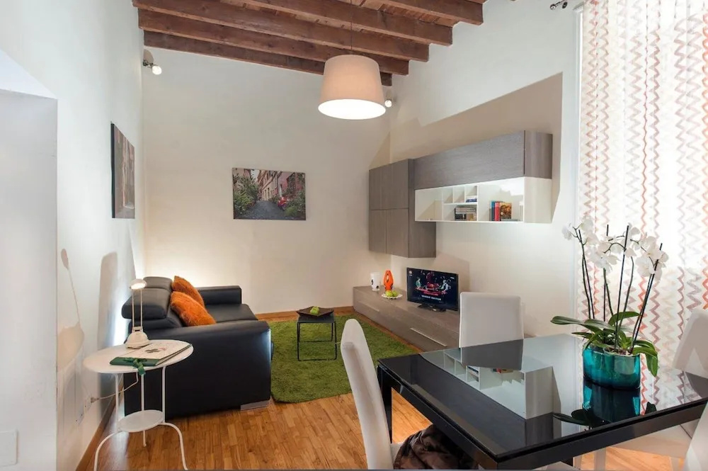 FL Apartments Charming Flat in the heart of Trastevere