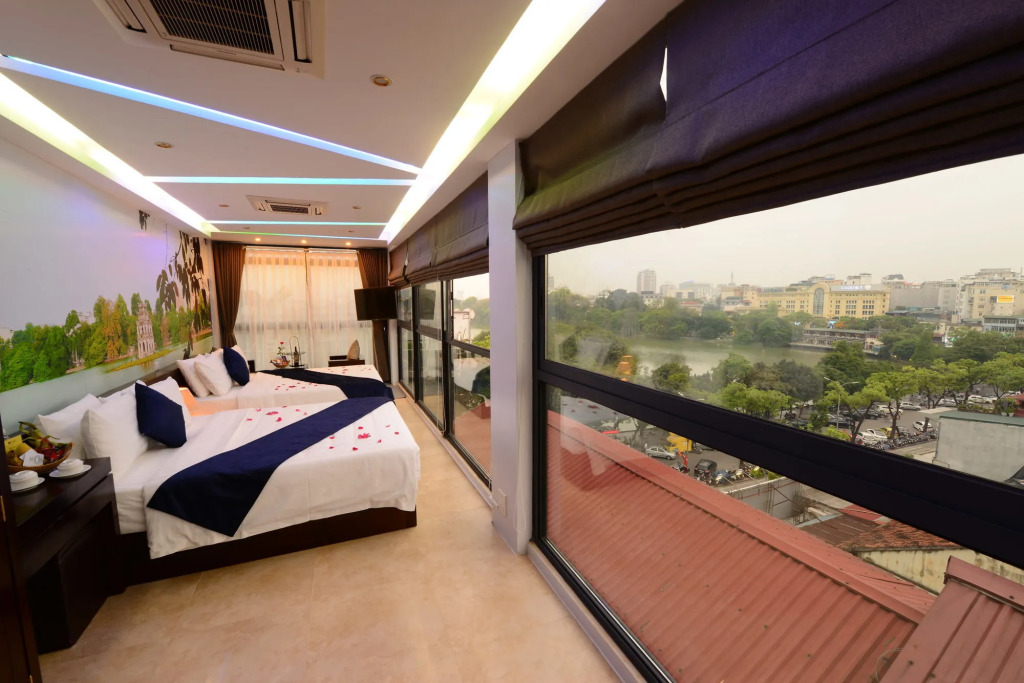 Bella Rosa Hotel & Travel