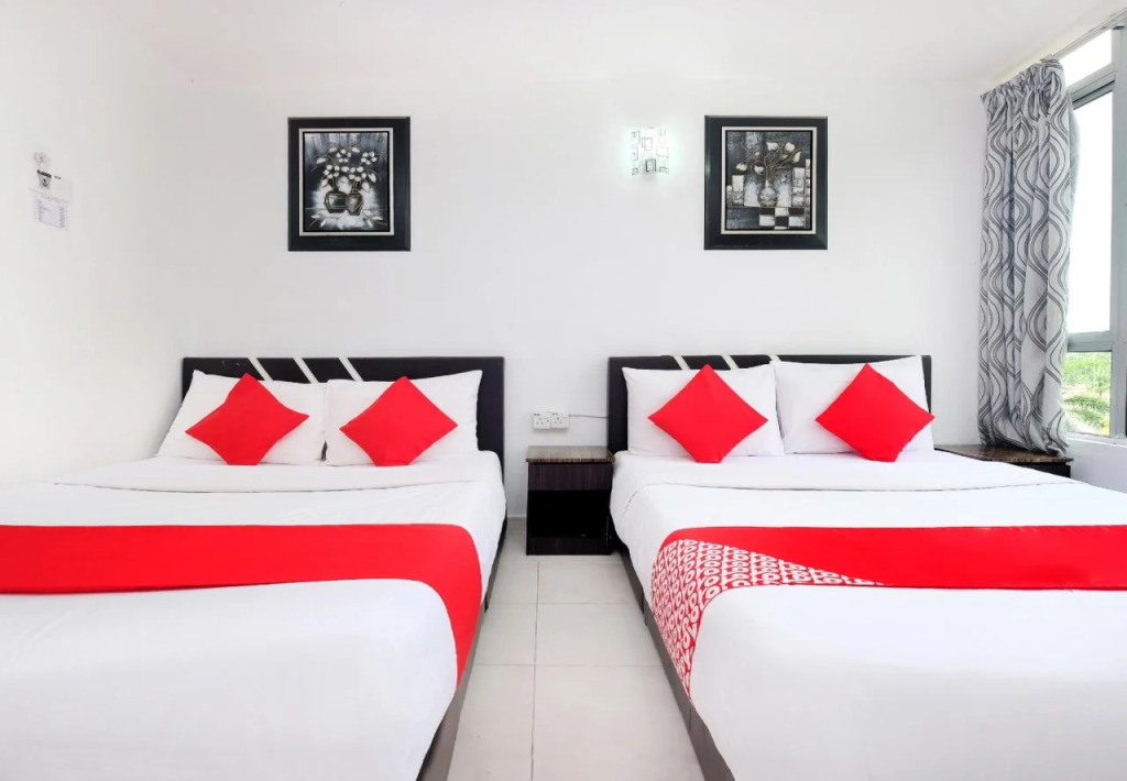 OYO 711 Tawaquf Inn