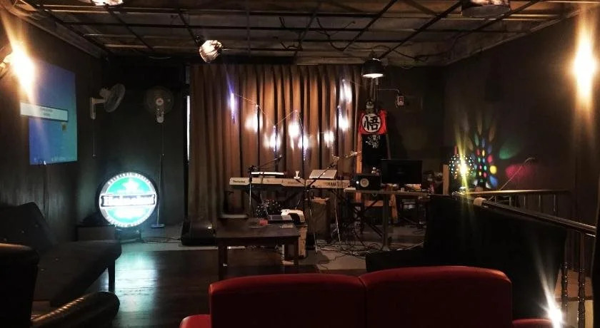 FC Hostel-Ruifang Station