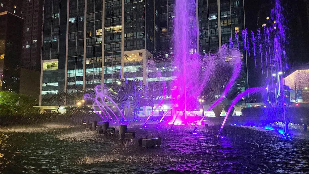 Luxury Upscale Retreat in Uptown Bgc, Metro Manila