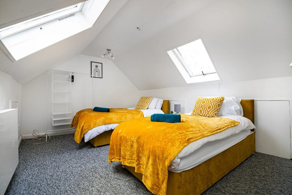 Impeccable 3-bed House in Abbeywood