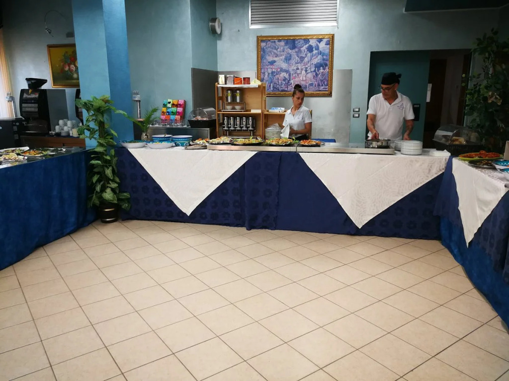 Aloha Park Hotel