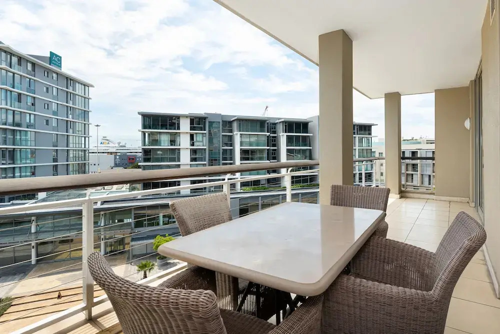 Canal Quays Apartments