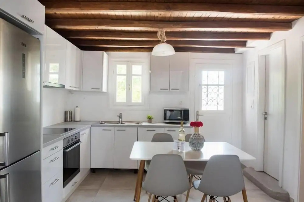 Glamorous 2BR Villa in Ornos w Sea View