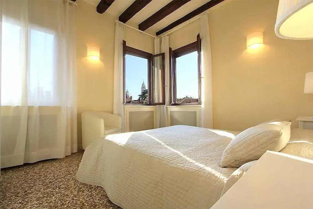 City Apartments - Venice View
