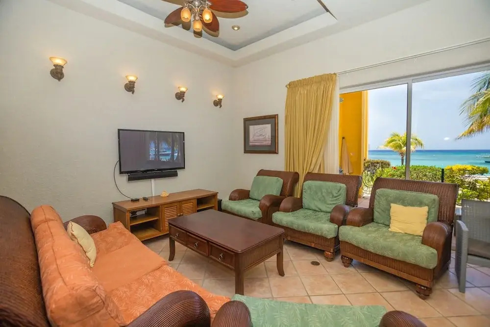 Coral Sands #7 2 Bedroom Condo
