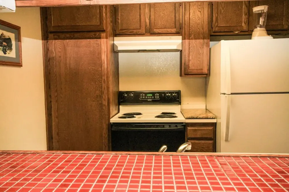 Snowcreek II 270 1 1 Bath 1 Br condo by RedAwning